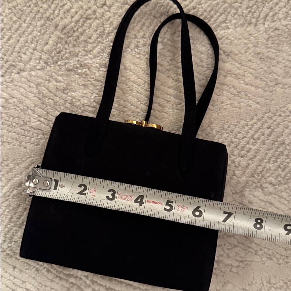 Koret Elegant Black Handbag - Picture 14 of 16